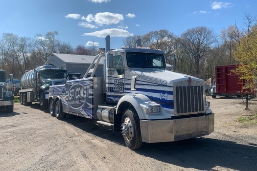 Heavy Duty Towing-in-Berkley-Massachusetts